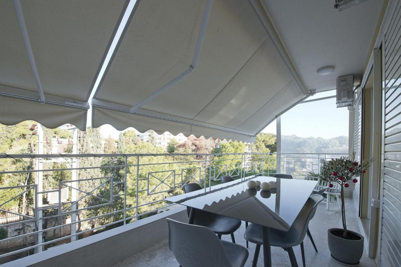 Lucyzen Atenas Exterior foto