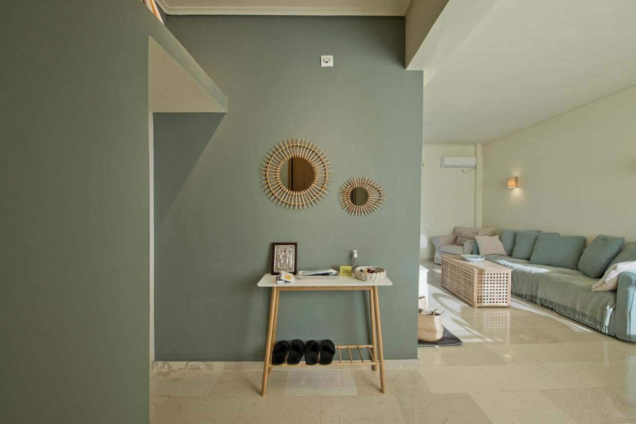 Lucyzen Atenas Exterior foto